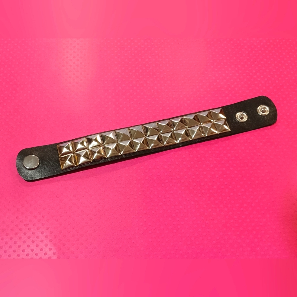 Black Metal Studs Wristband
